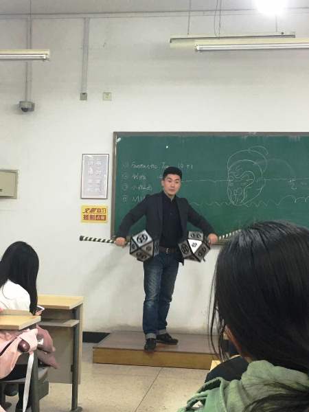 1499304610822380.jpg 搜同合集
研究生学术周末感悟京剧艺术2.jpg